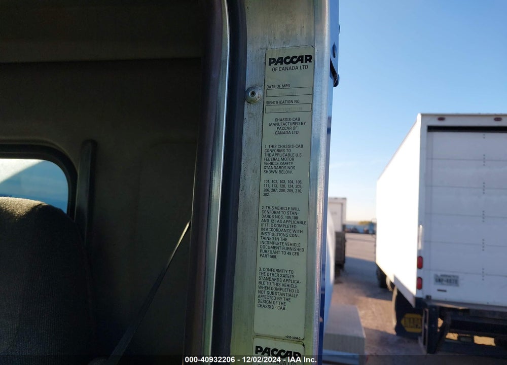 2012 KENWORTH CONSTRUCTION T370 VIN: 2NKHHN7X8CM322158