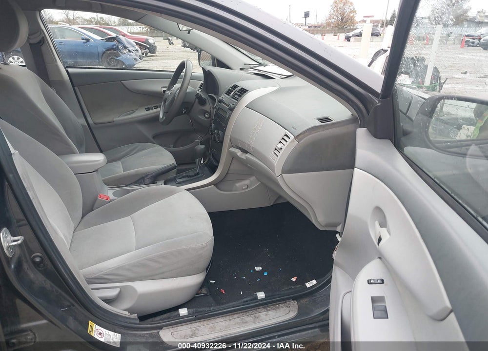 2009 TOYOTA COROLLA LE VIN: 2T1BU40E69C173377