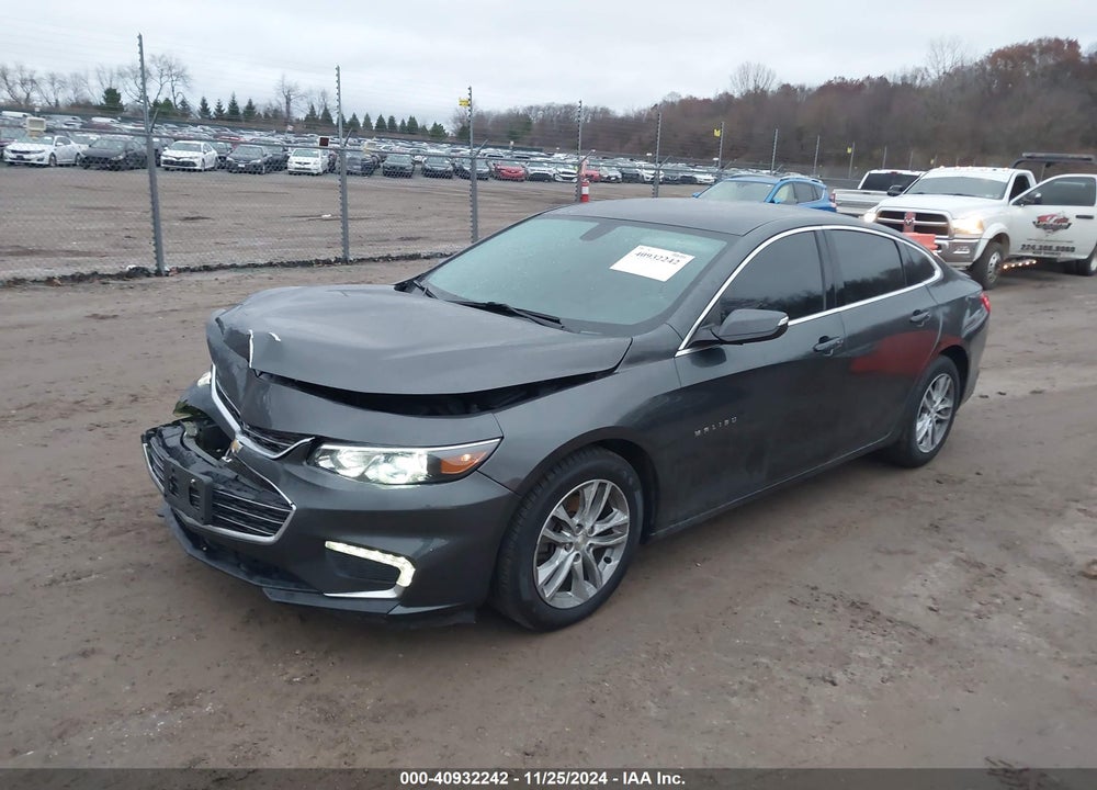 2018 CHEVROLET MALIBU VIN: 1G1ZD5ST5JF213632