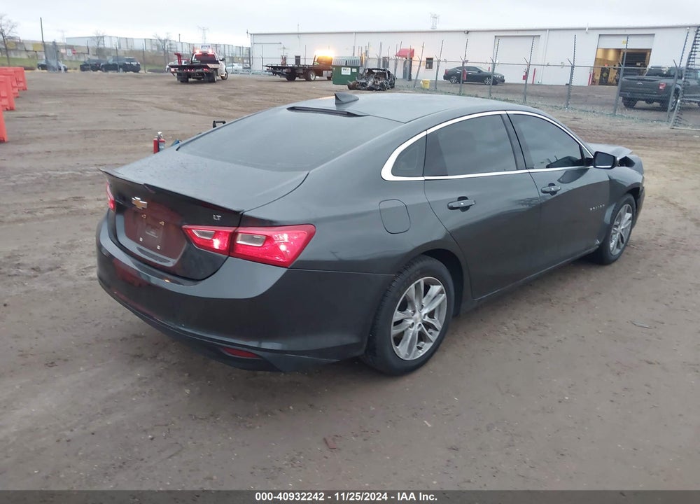 2018 CHEVROLET MALIBU VIN: 1G1ZD5ST5JF213632