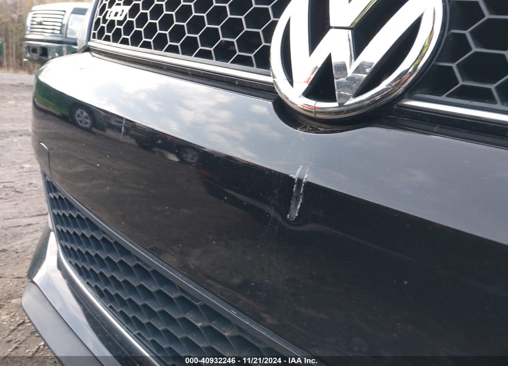 2013 VOLKSWAGEN JETTA GLI AUTOBAHN W/NAV VIN: 3VW5A7AJ2DM379151