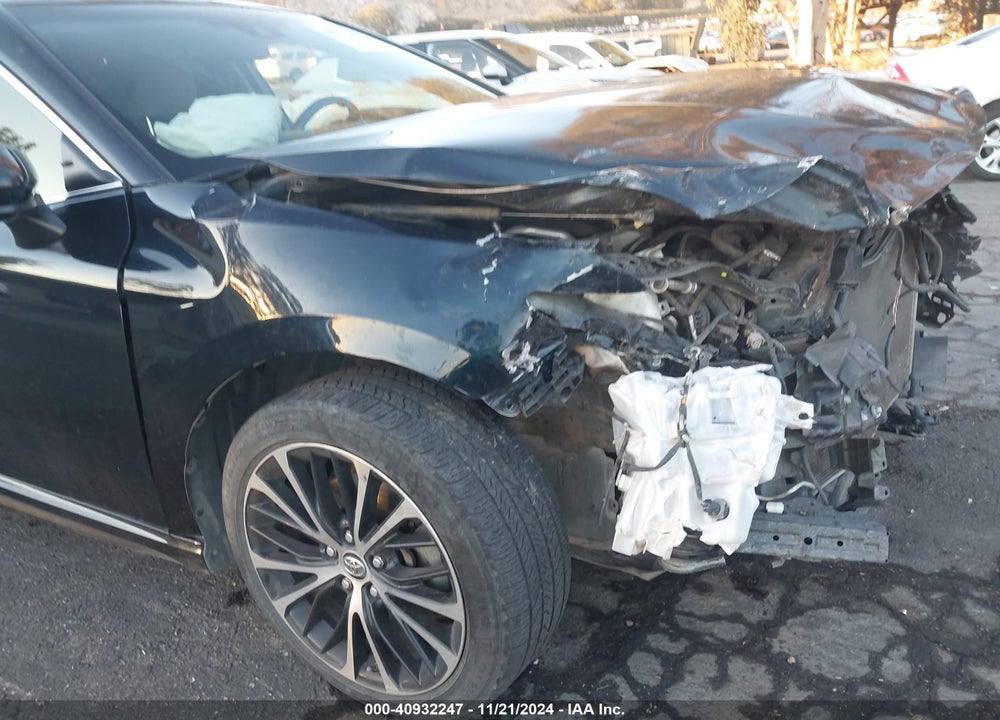 2018 TOYOTA CAMRY SE VIN: JTNB11HK2J3039072