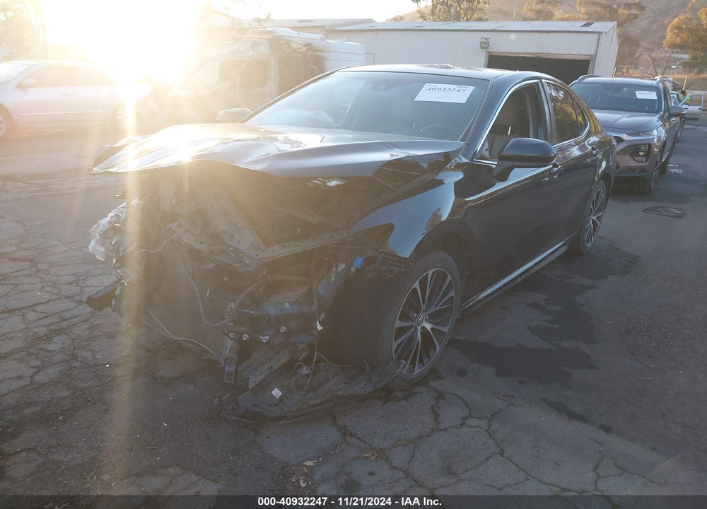 2018 TOYOTA CAMRY SE VIN: JTNB11HK2J3039072