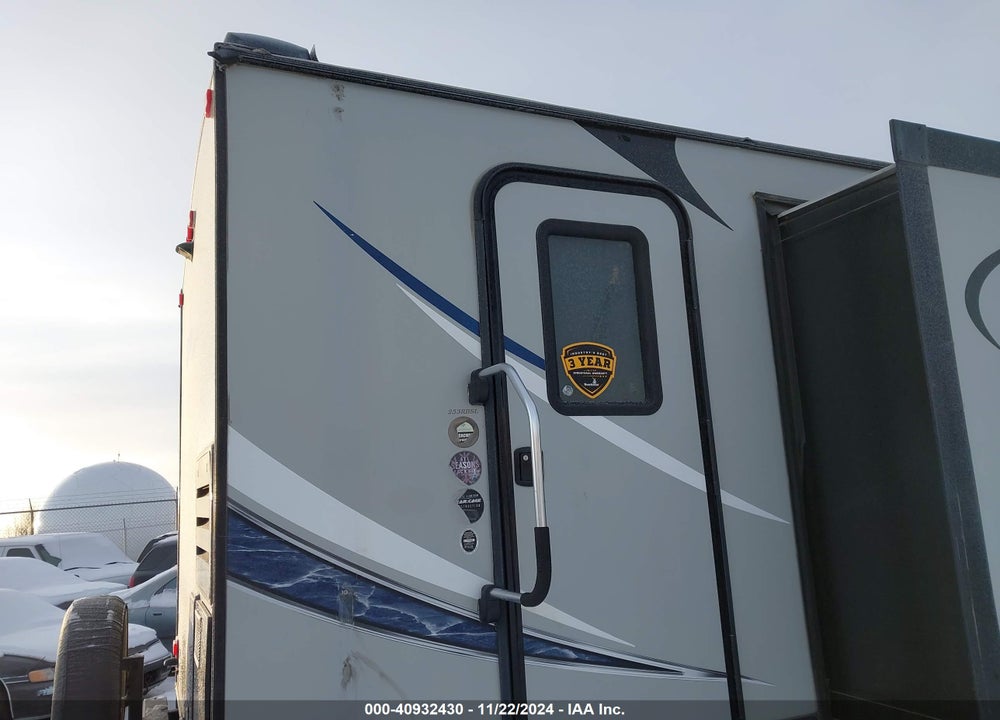 2018 KODIAK EXPRESS UL VIN: 4YDT25321JJ972037