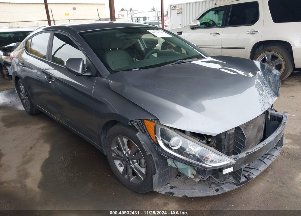 2018 HYUNDAI ELANTRA SEL VIN: 5NPD84LF3JH339177