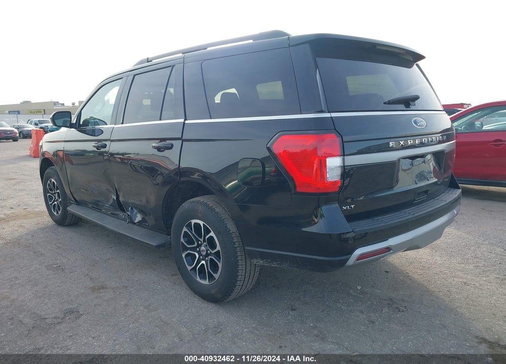 2024 FORD EXPEDITION XLT VIN: 1FMJU1J80REA46815
