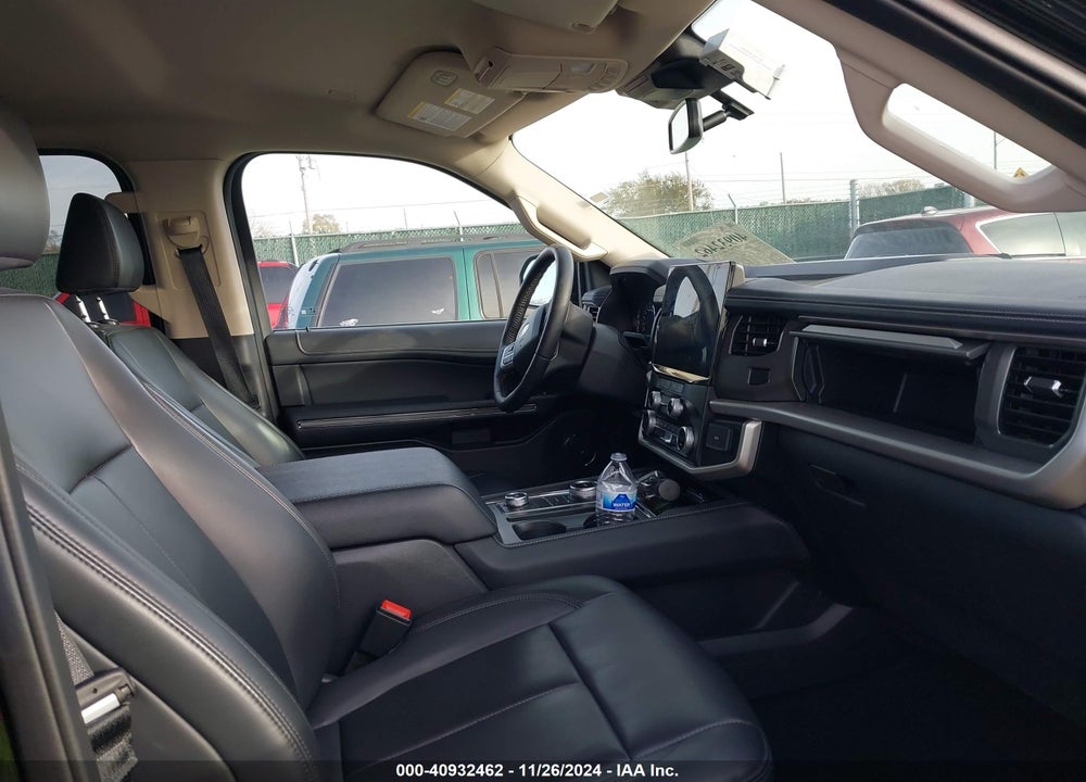 2024 FORD EXPEDITION XLT VIN: 1FMJU1J80REA46815