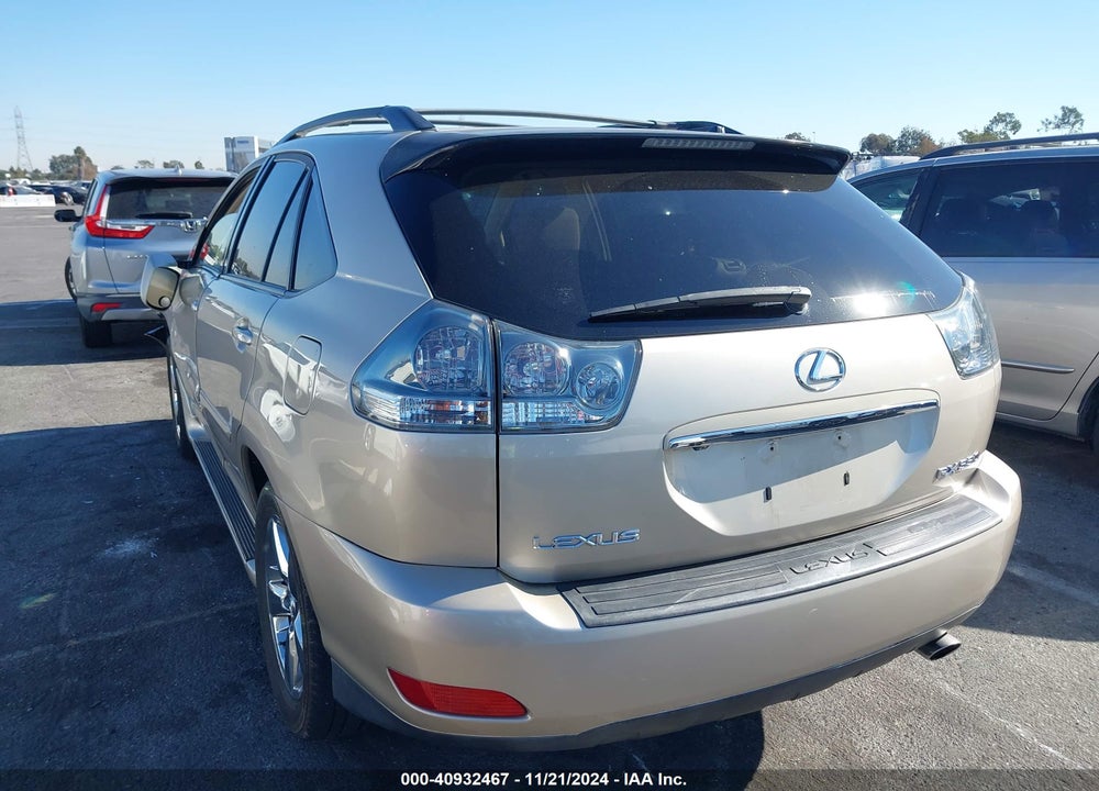 2005 LEXUS RX 330 VIN: JTJGA31U150051672
