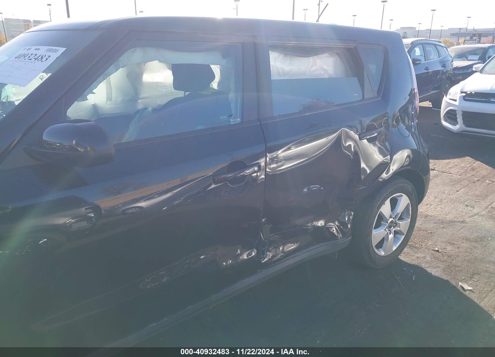 2018 KIA SOUL VIN: KNDJN2A20J7541947