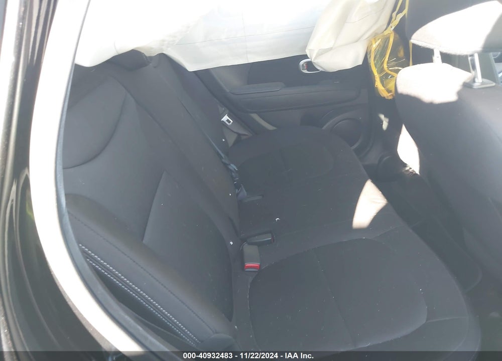 2018 KIA SOUL VIN: KNDJN2A20J7541947