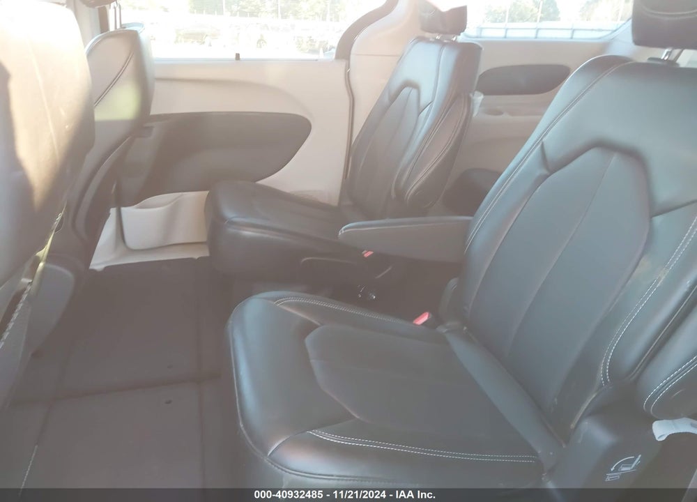 2024 CHRYSLER PACIFICA TOURING L VIN: 2C4RC1BG1RR151057