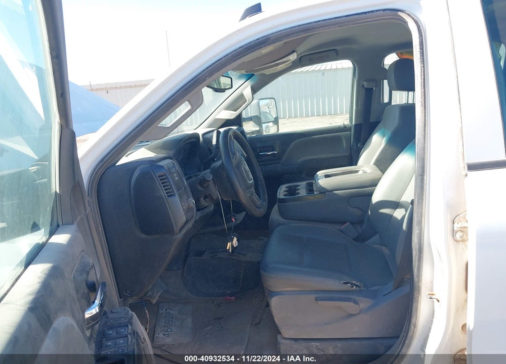 2019 GMC SIERRA 3500HD CHASSIS VIN: 1GD42TCY5KF254412