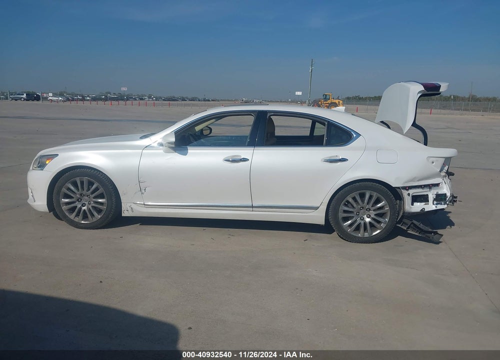 2016 LEXUS LS 460 VIN: JTHBL5EF2G5141528