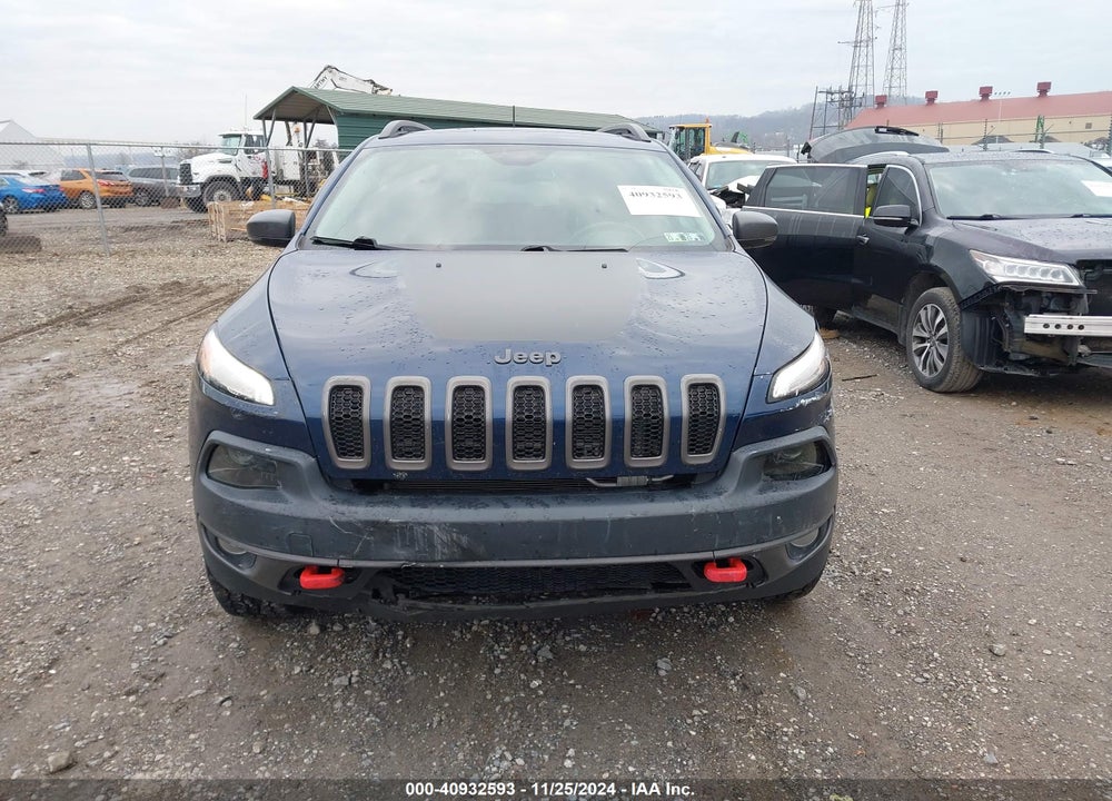 2018 JEEP CHEROKEE TRAILHAWK 4X4 VIN: 1C4PJMBX6JD598103