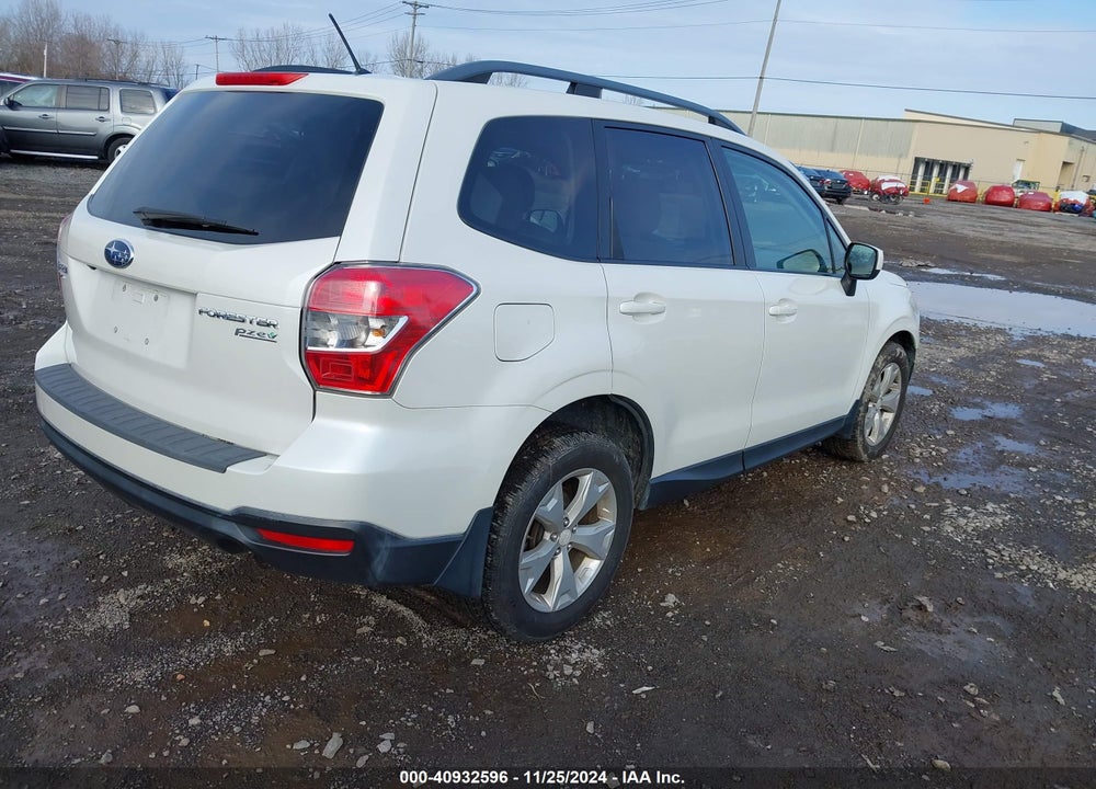 2014 SUBARU FORESTER 2.5I PREMIUM VIN: JF2SJAEC5EH405165