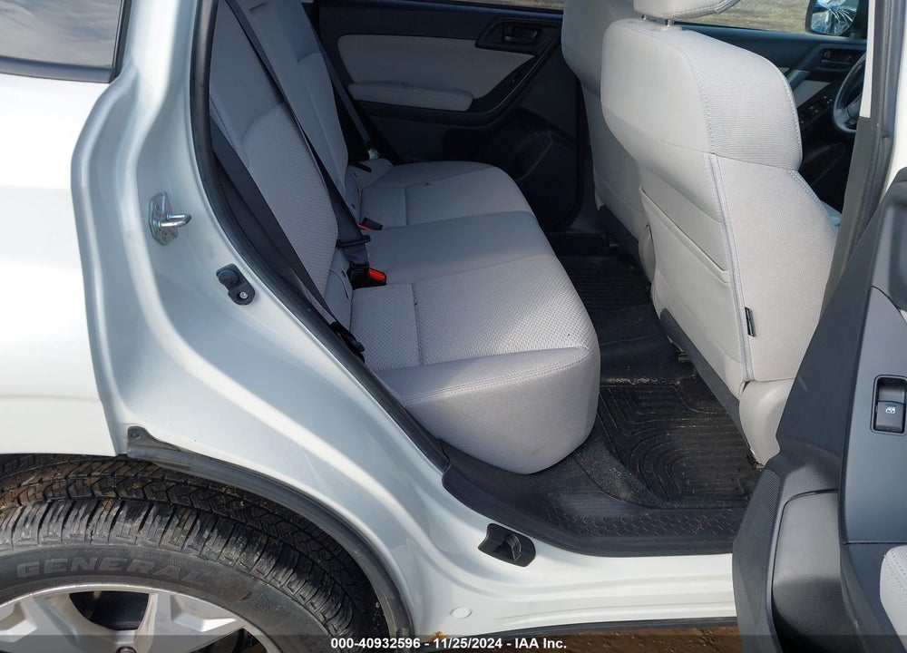 2014 SUBARU FORESTER 2.5I PREMIUM VIN: JF2SJAEC5EH405165