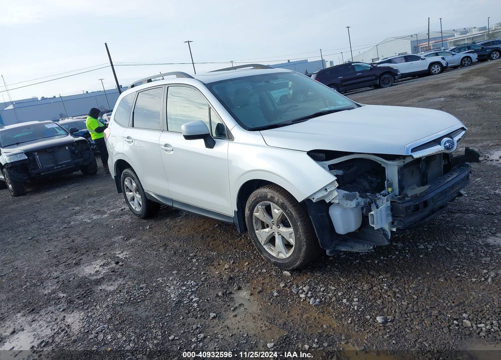 2014 SUBARU FORESTER 2.5I PREMIUM VIN: JF2SJAEC5EH405165