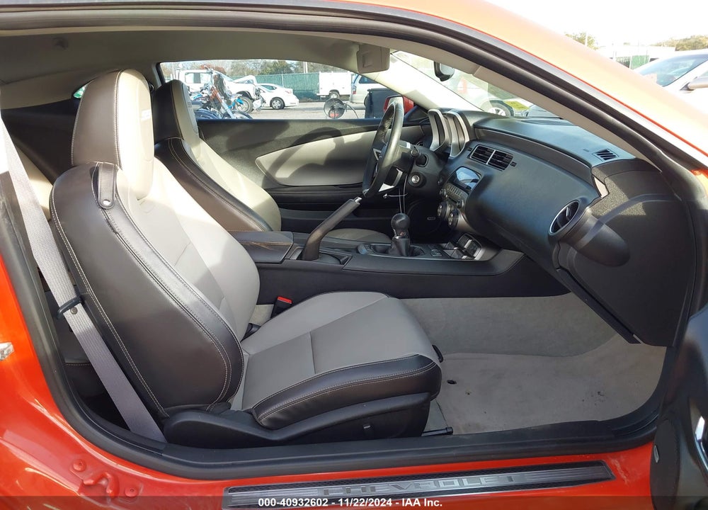 2011 CHEVROLET CAMARO 2SS VIN: 2G1FT1EW5B9184342