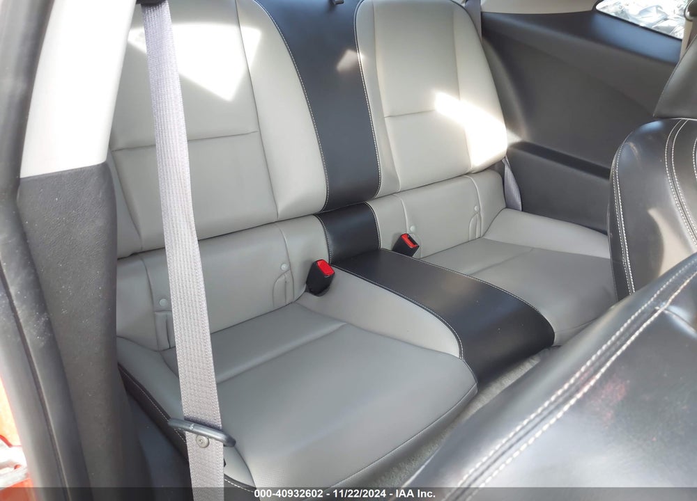 2011 CHEVROLET CAMARO 2SS VIN: 2G1FT1EW5B9184342