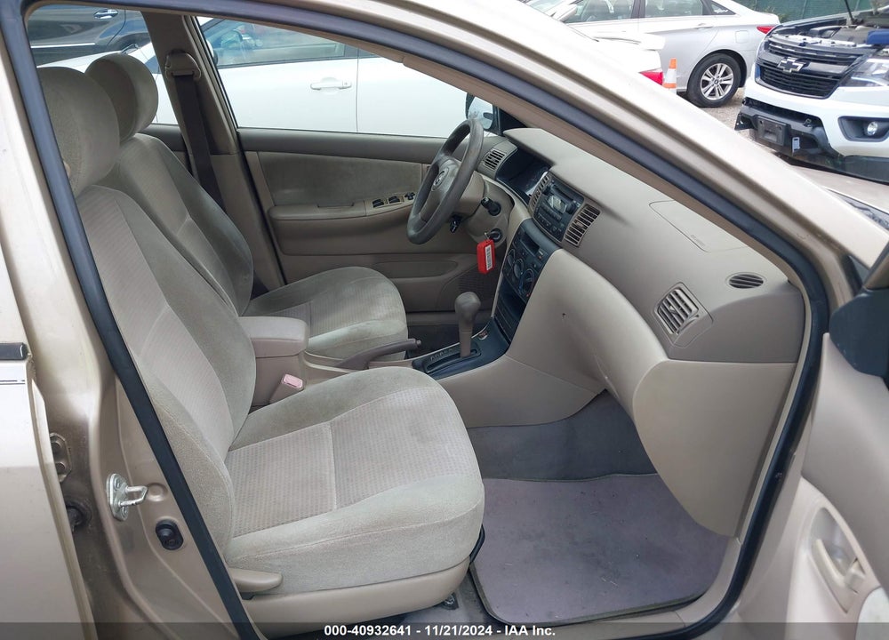 2005 TOYOTA COROLLA CE VIN: 2T1BR32E75C468510