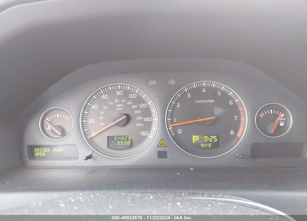 2007 VOLVO S60 2.5T VIN: YV1RS592672607239