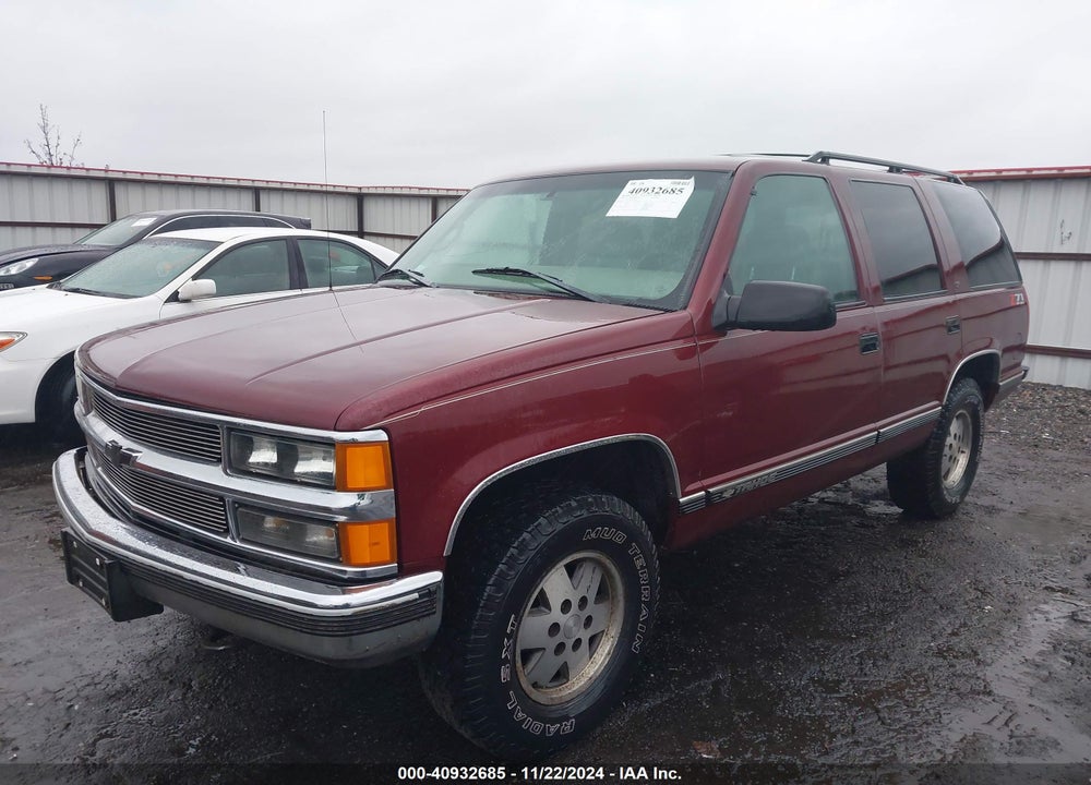 1998 CHEVROLET TAHOE LS VIN: 1GNEK13R1WJ316808