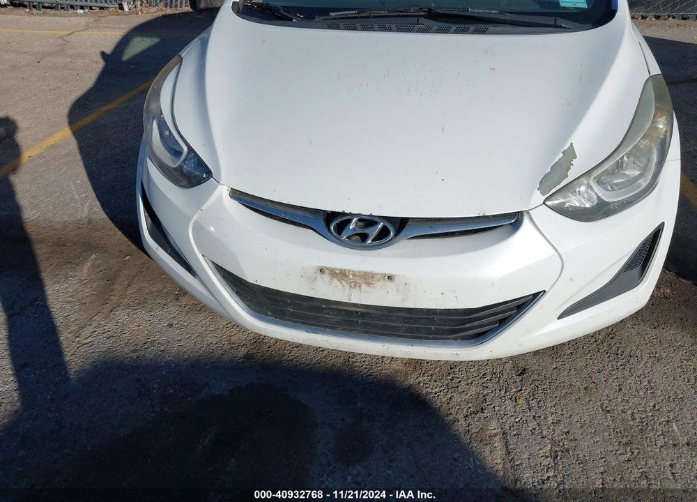 2016 HYUNDAI ELANTRA SE VIN: 5NPDH4AE2GH704290
