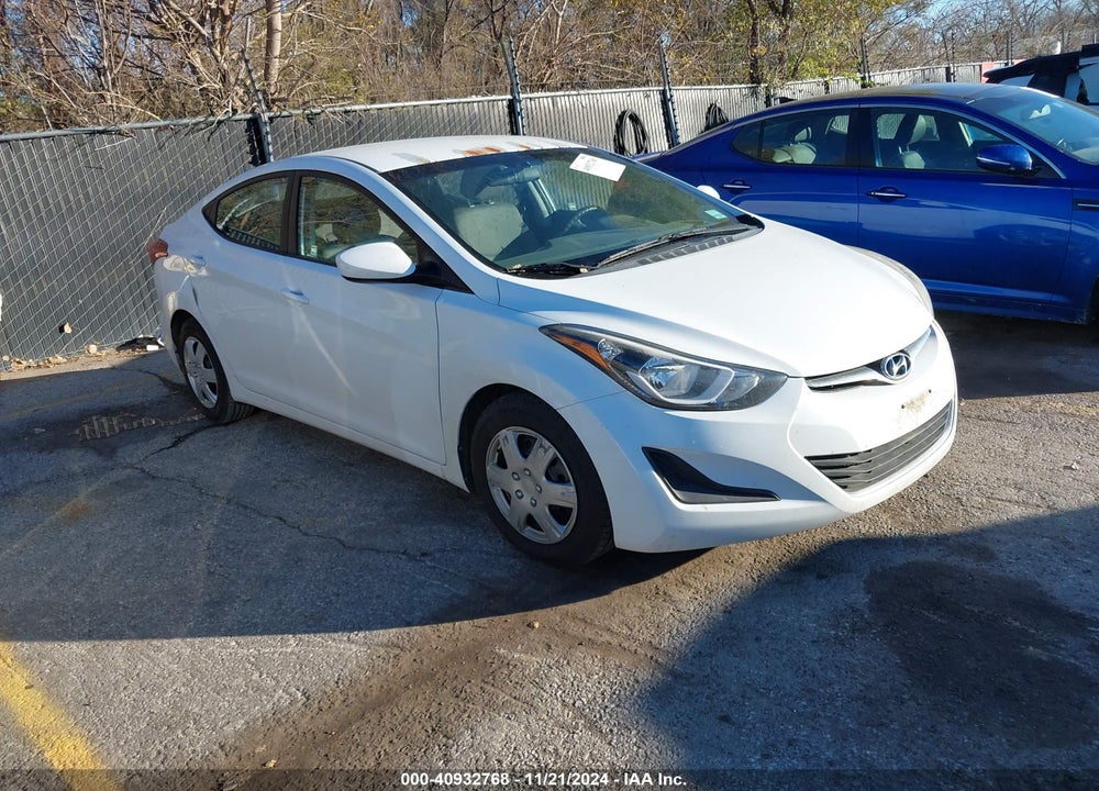 2016 HYUNDAI ELANTRA SE VIN: 5NPDH4AE2GH704290