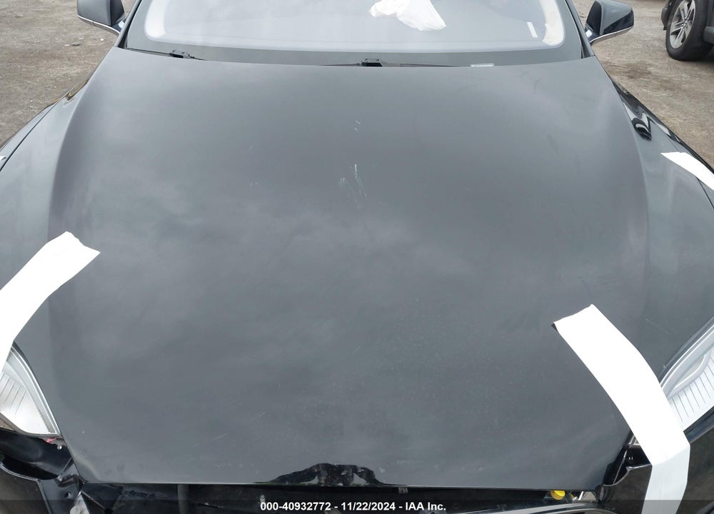 2015 TESLA MODEL S VIN: 5YJSA1E24FF118293