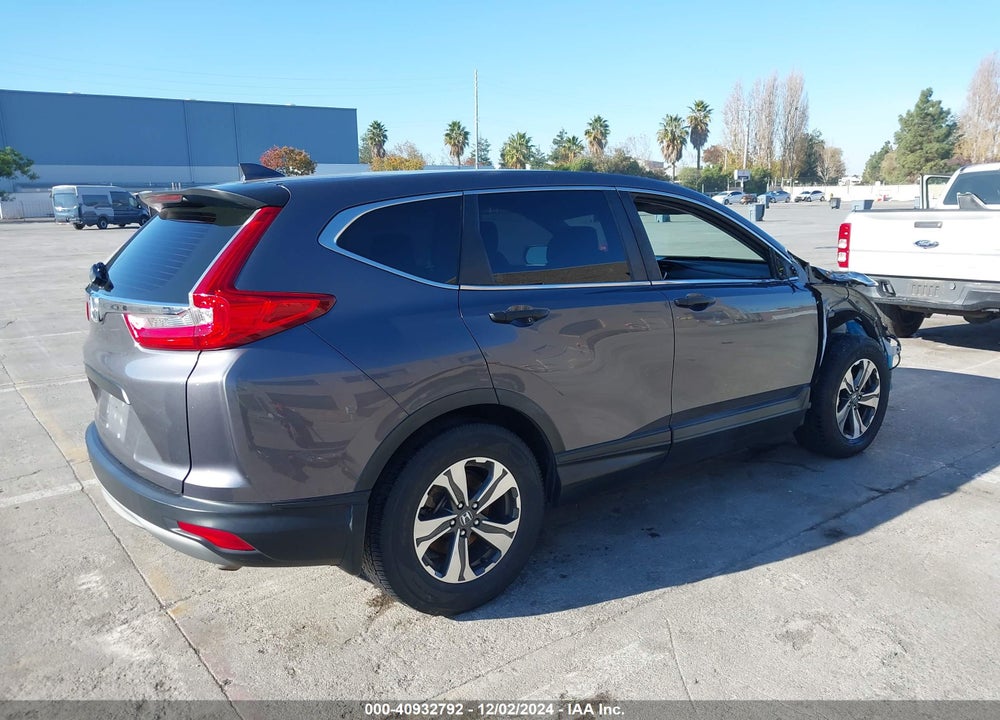 2018 HONDA CR-V LX VIN: 2HKRW5H33JH405937