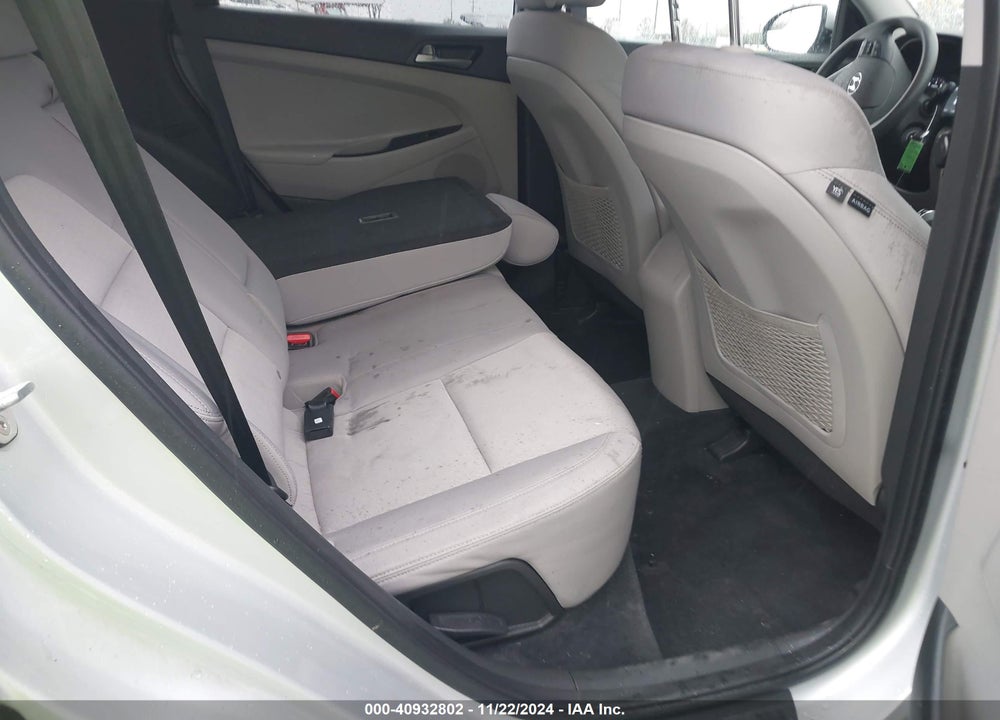 2018 HYUNDAI TUCSON SEL VIN: KM8J3CA47JU644261