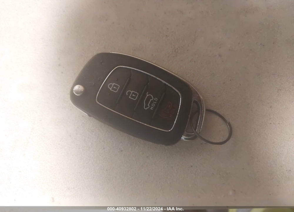 2018 HYUNDAI TUCSON SEL VIN: KM8J3CA47JU644261