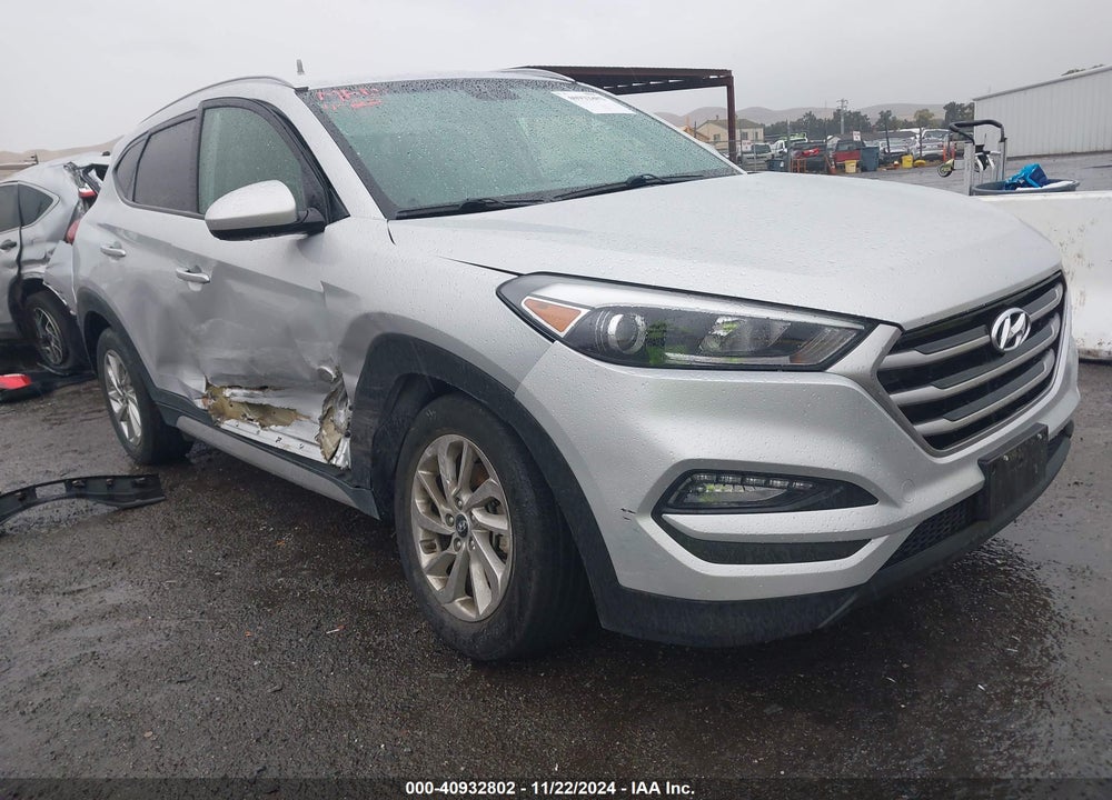 2018 HYUNDAI TUCSON SEL VIN: KM8J3CA47JU644261