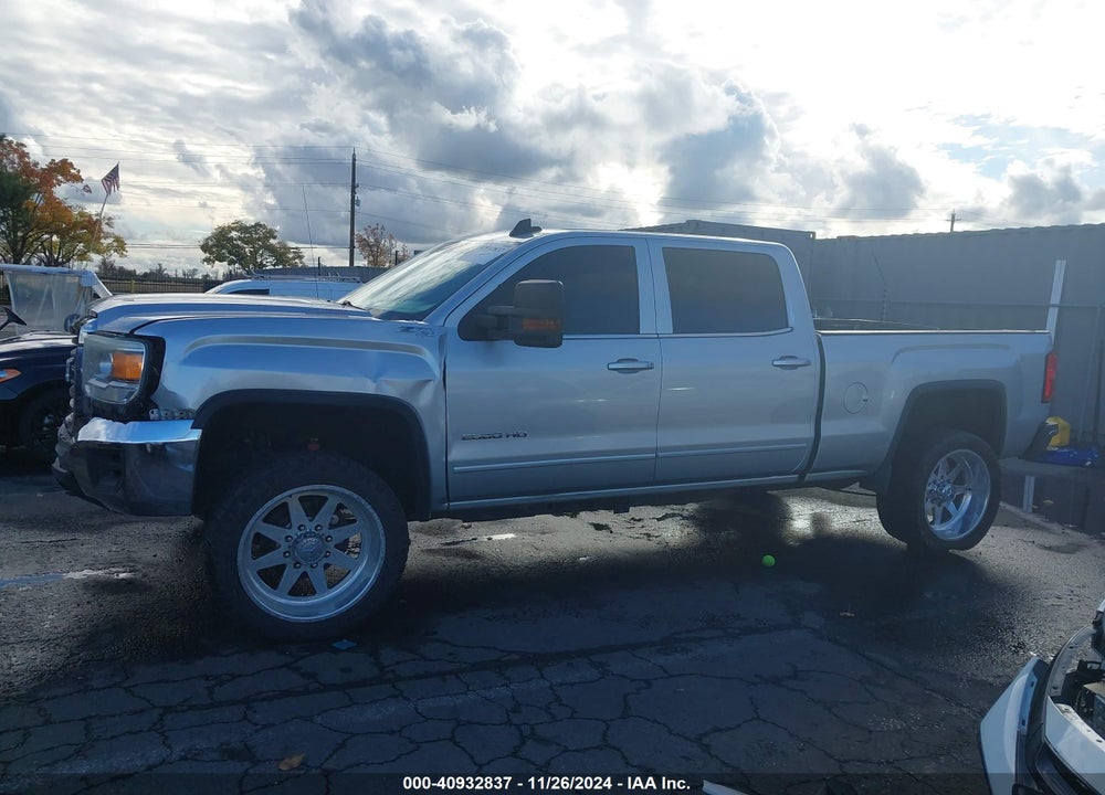 2015 GMC SIERRA 2500HD SLE VIN: 1GT12YE84FF571234