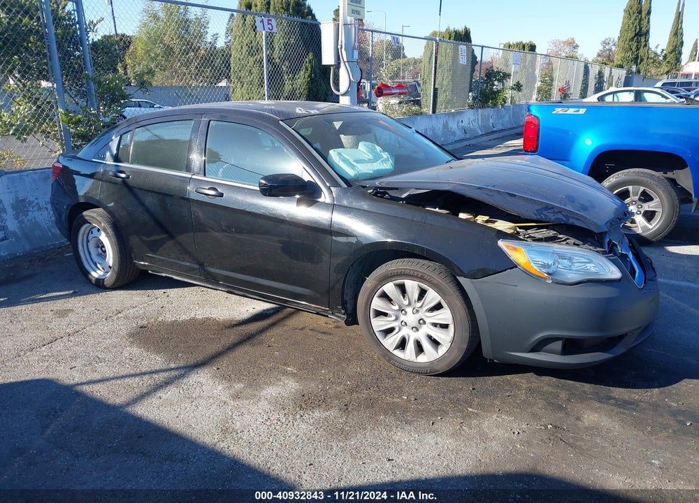 2014 CHRYSLER 200 LX VIN: 1C3CCBAB2EN125225