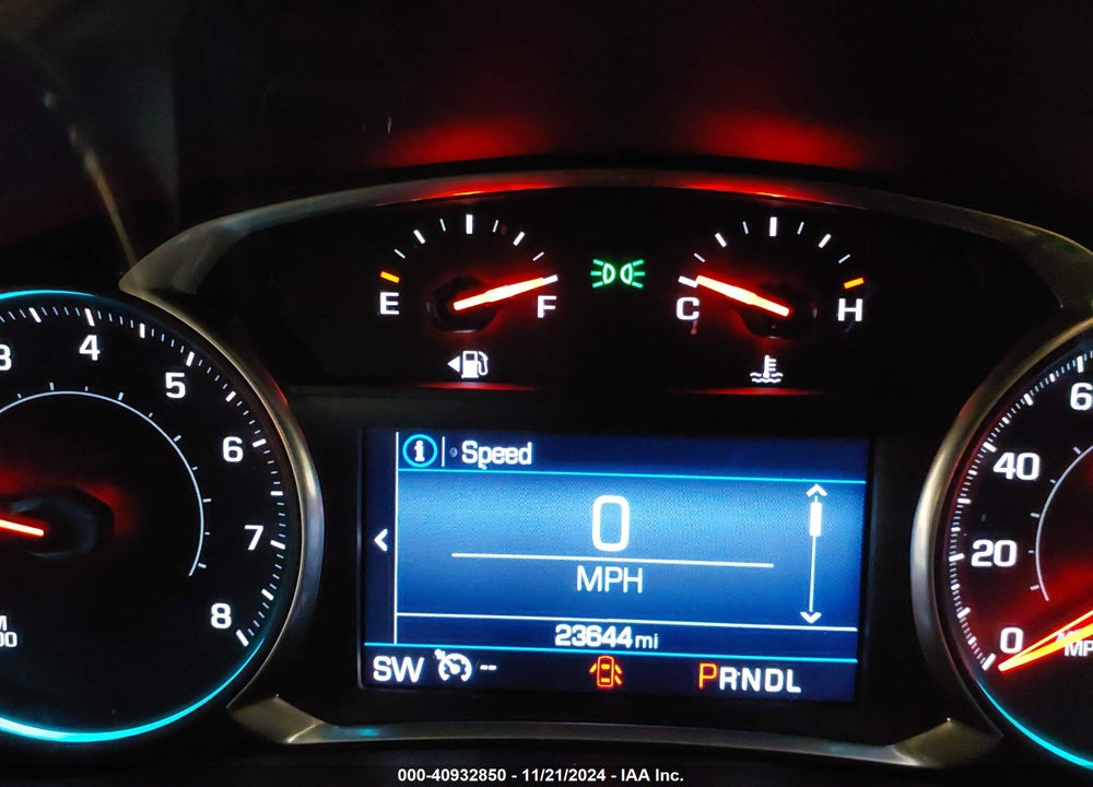 2019 CHEVROLET EQUINOX LT VIN: 2GNAXKEV8K6302511