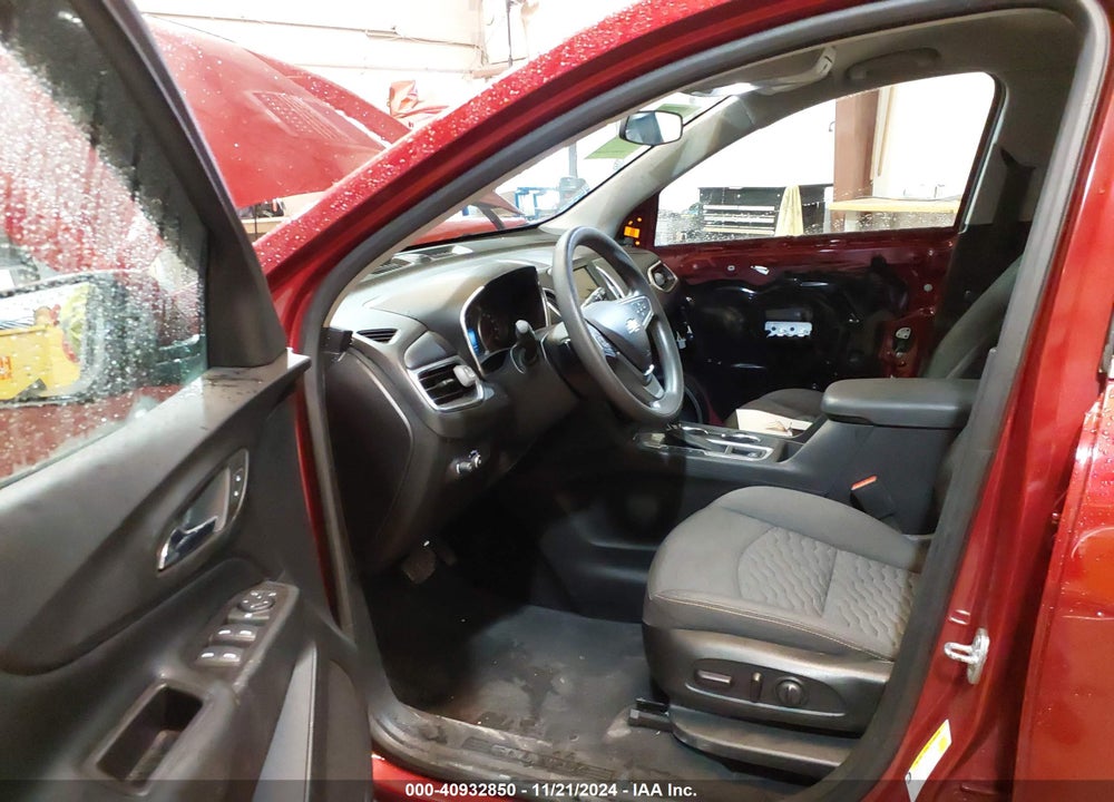 2019 CHEVROLET EQUINOX LT VIN: 2GNAXKEV8K6302511