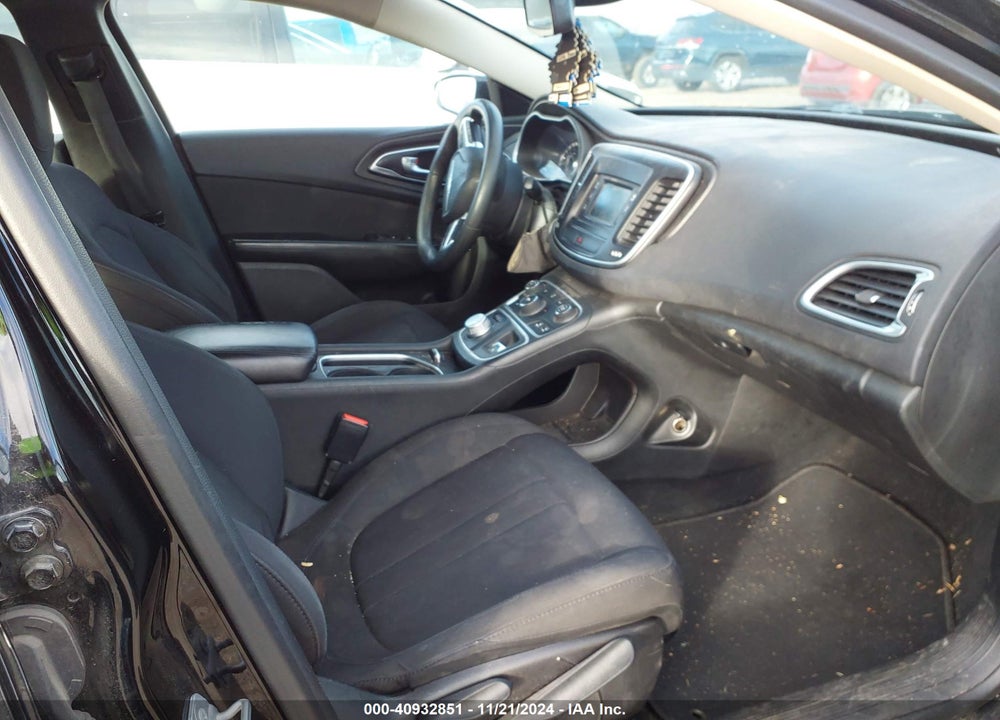 2016 CHRYSLER 200 LIMITED VIN: 1C3CCCABXGN113199