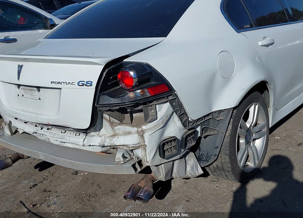 2009 PONTIAC G8 VIN: 6G2ER57759L223391