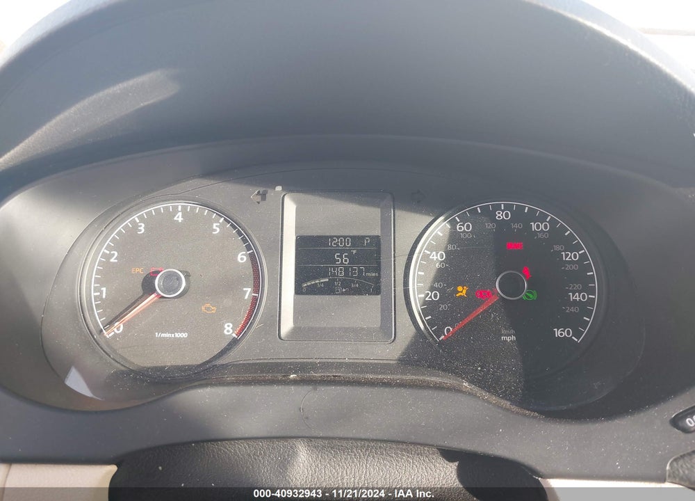2011 VOLKSWAGEN JETTA 2.5L SE VIN: 3VWDZ7AJ2BM315340