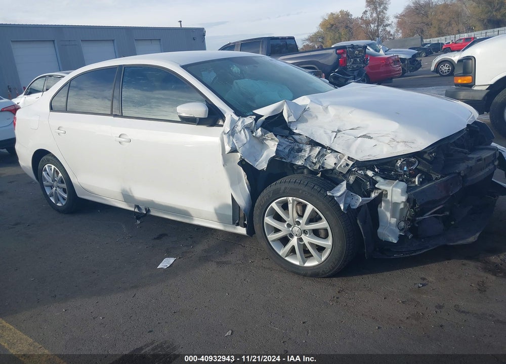 2011 VOLKSWAGEN JETTA 2.5L SE VIN: 3VWDZ7AJ2BM315340