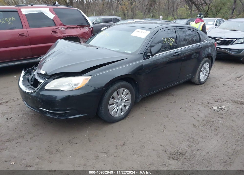 2011 CHRYSLER 200 LX VIN: 1C3BC4FB6BN522903