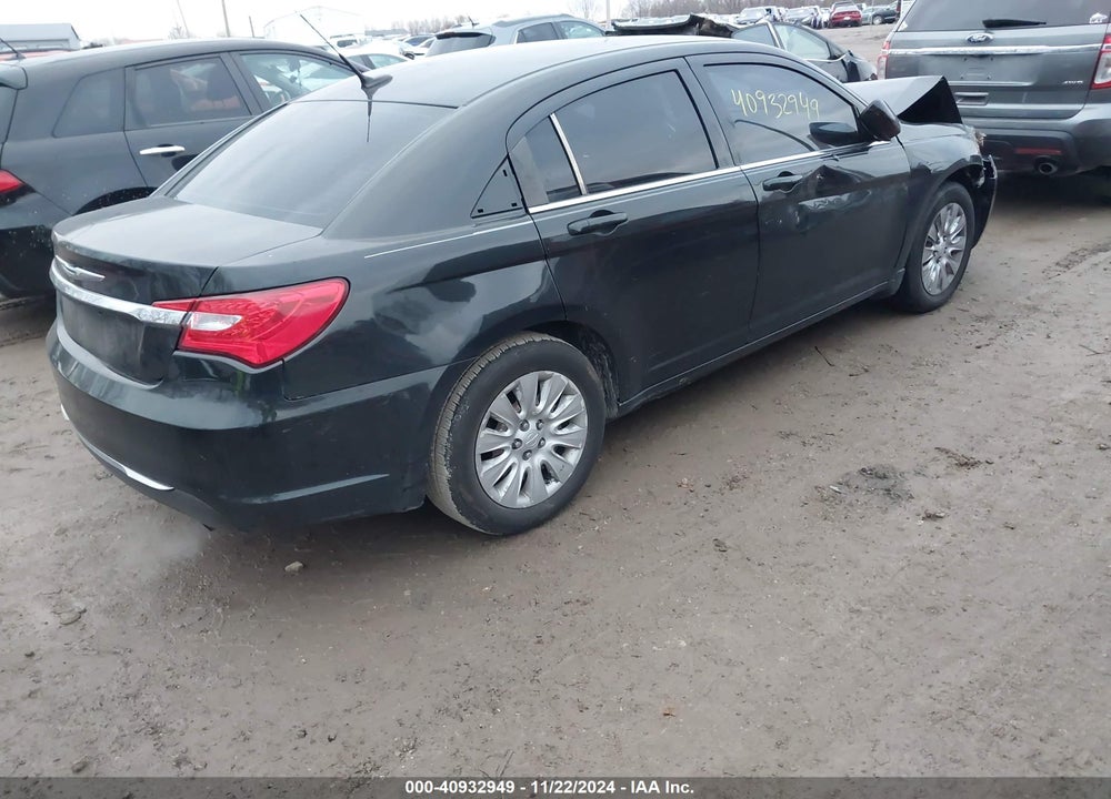 2011 CHRYSLER 200 LX VIN: 1C3BC4FB6BN522903