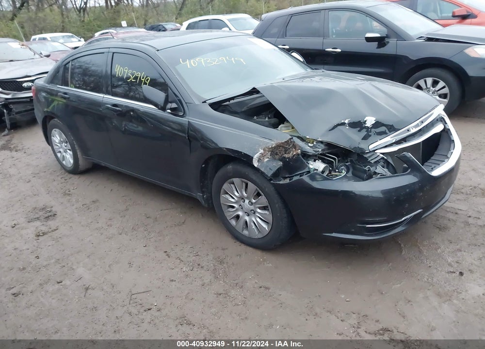 2011 CHRYSLER 200 LX VIN: 1C3BC4FB6BN522903