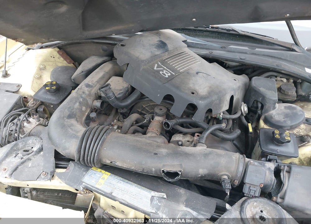 2002 FORD THUNDERBIRD VIN: 1FAHP60A42Y119657