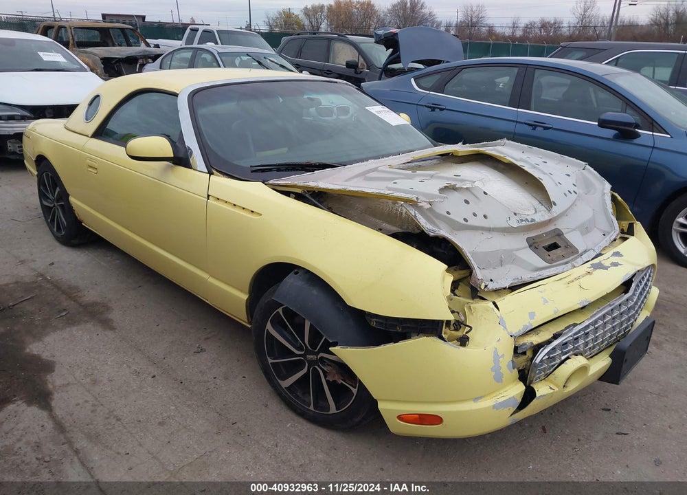 2002 FORD THUNDERBIRD VIN: 1FAHP60A42Y119657