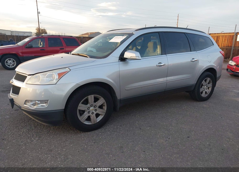 2012 CHEVROLET TRAVERSE 1LT VIN: 1GNKVGED8CJ121217