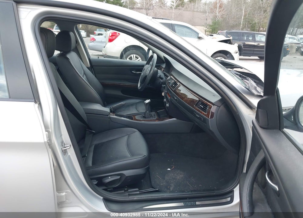 2011 BMW 328I XDRIVE VIN: WBAPK5G50BNN51779
