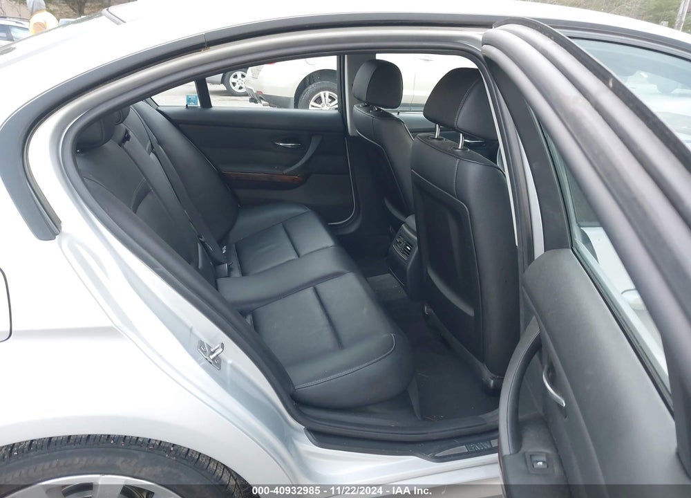 2011 BMW 328I XDRIVE VIN: WBAPK5G50BNN51779