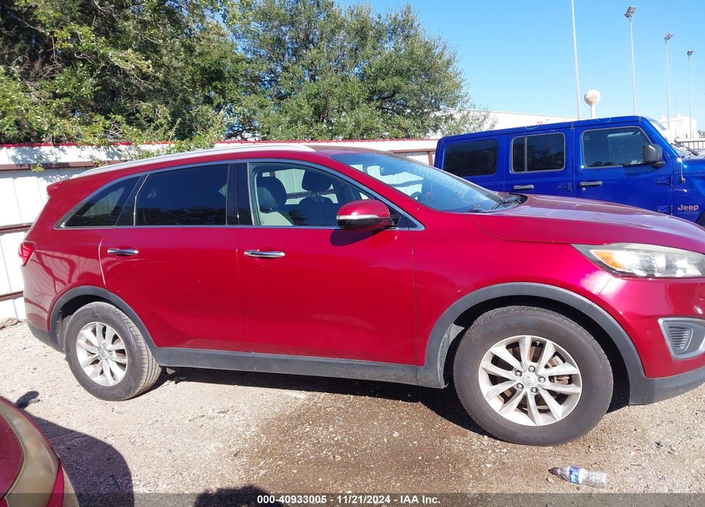 2016 KIA SORENTO 2.4L LX VIN: 5XYPG4A35GG074013